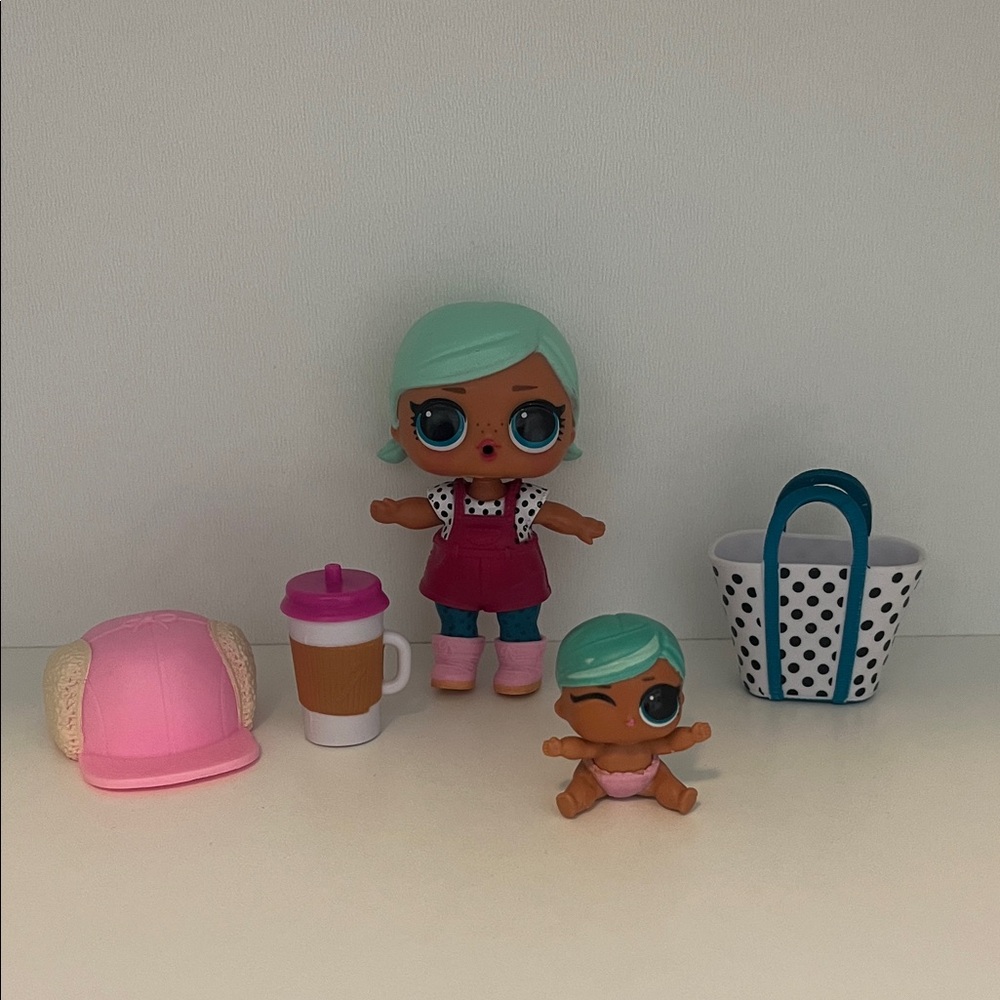 LOL Surprise Doll Series 2 BRRR BRR Baby Big Sister With Baby Sister